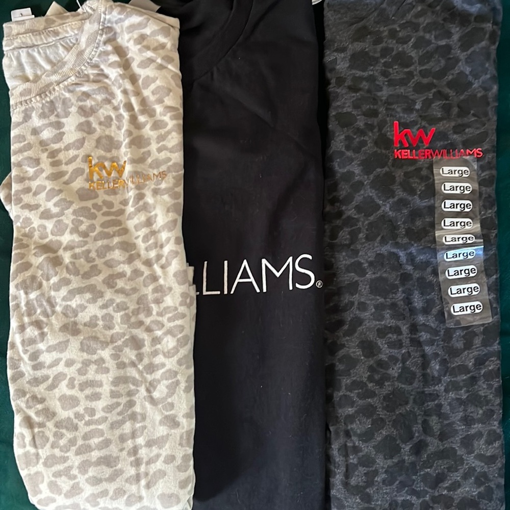 4 Keller Williams T shirts